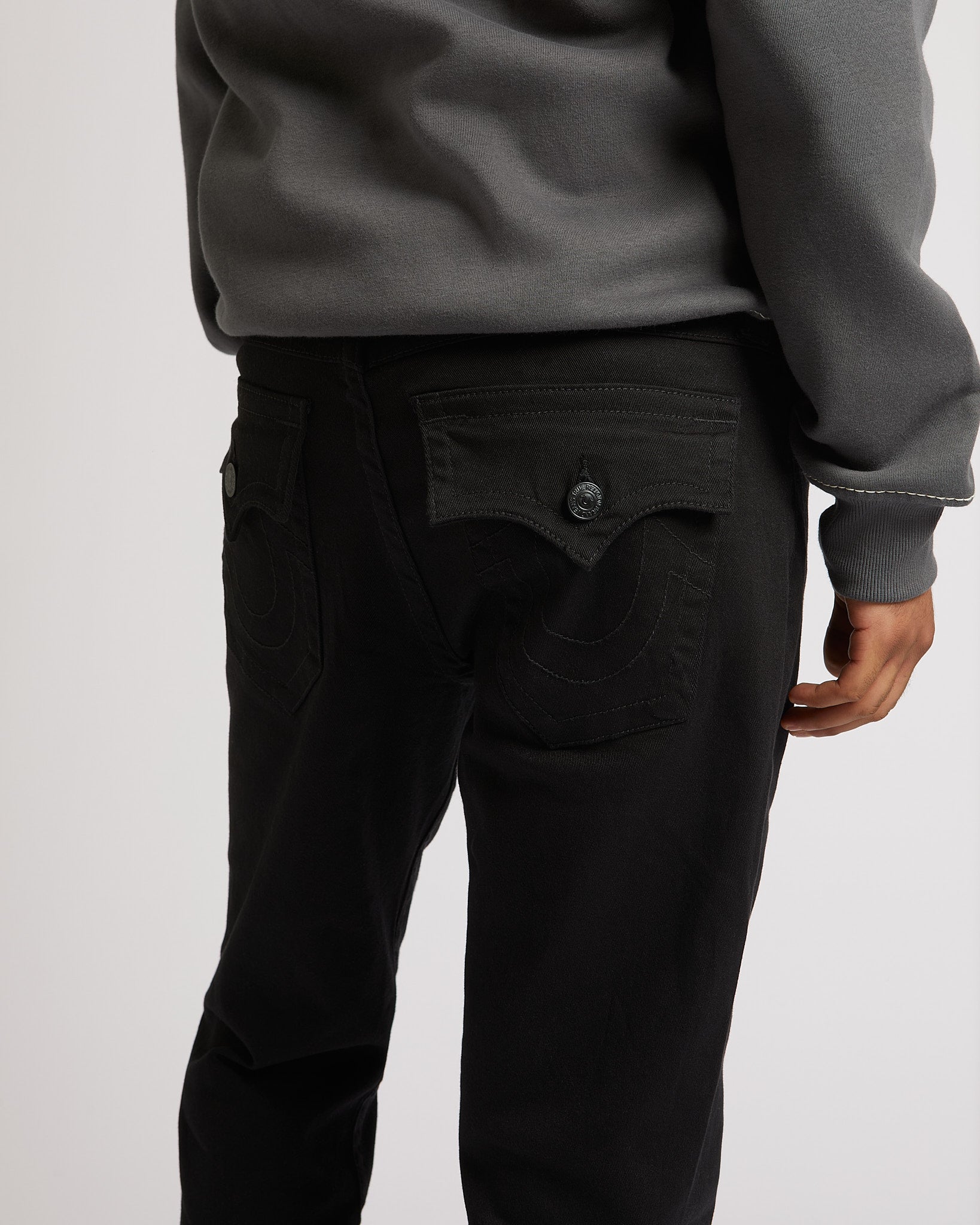 ROCCO SN FLAP 32" - BLACK