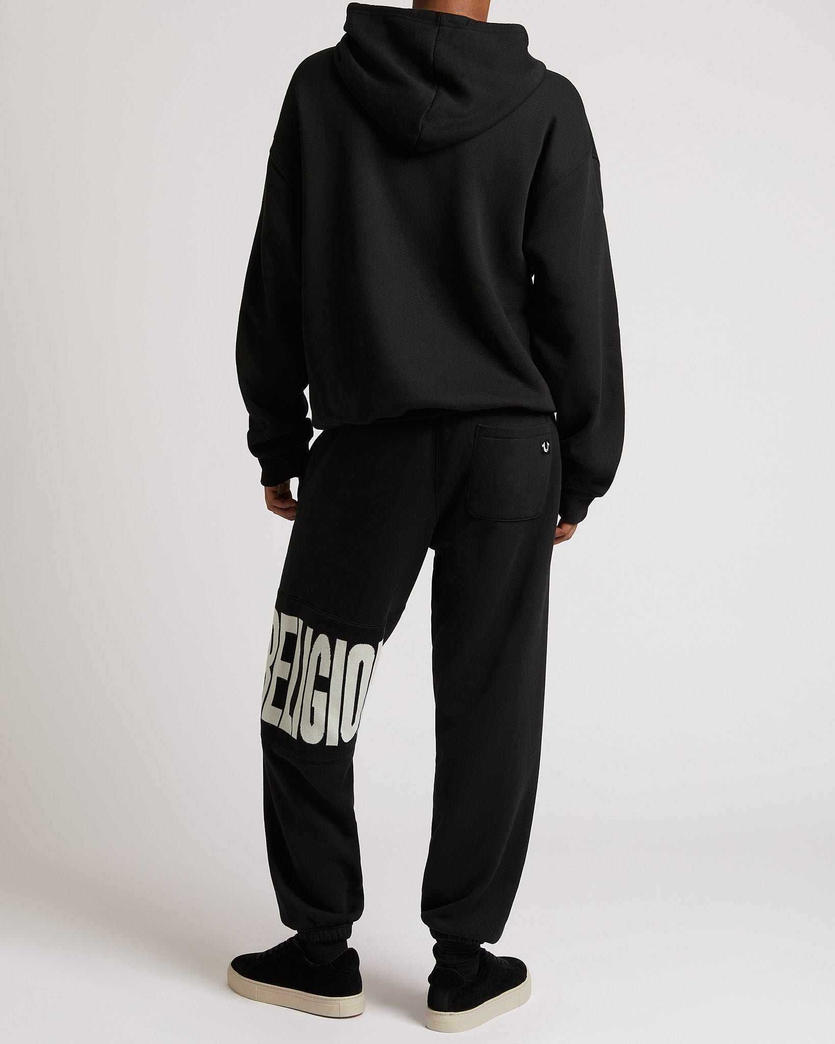 KNIT PANEL TR JOGGER - JET BLACK