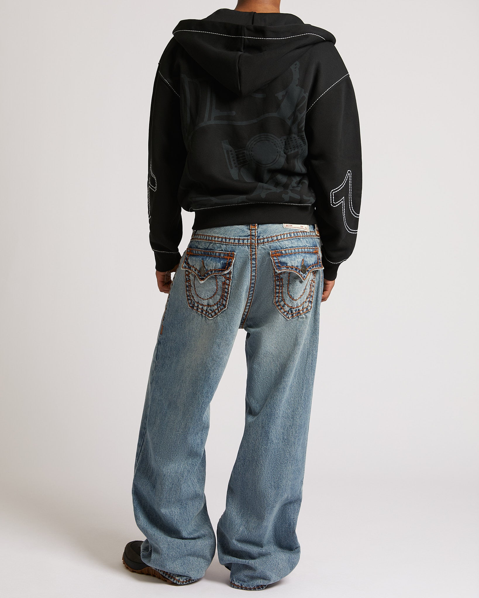 VINNY SUPER T FLAP 34" - ALLEY LIGHT WASH