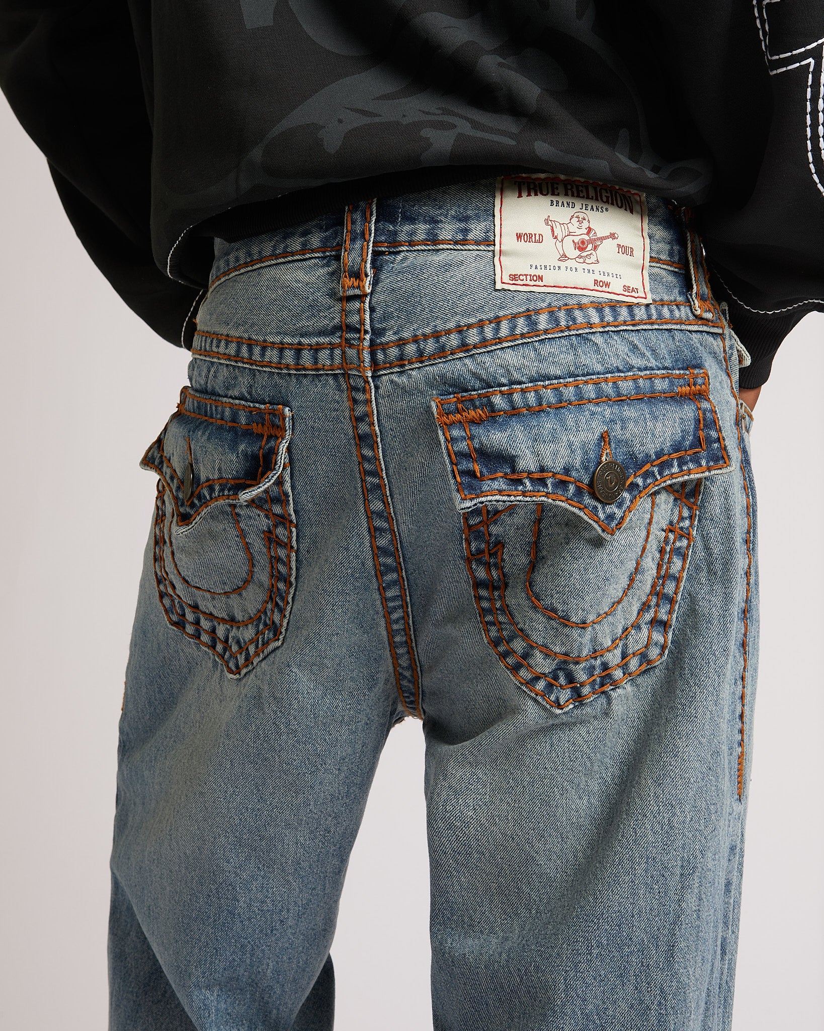 VINNY SUPER T FLAP 34" - ALLEY LIGHT WASH