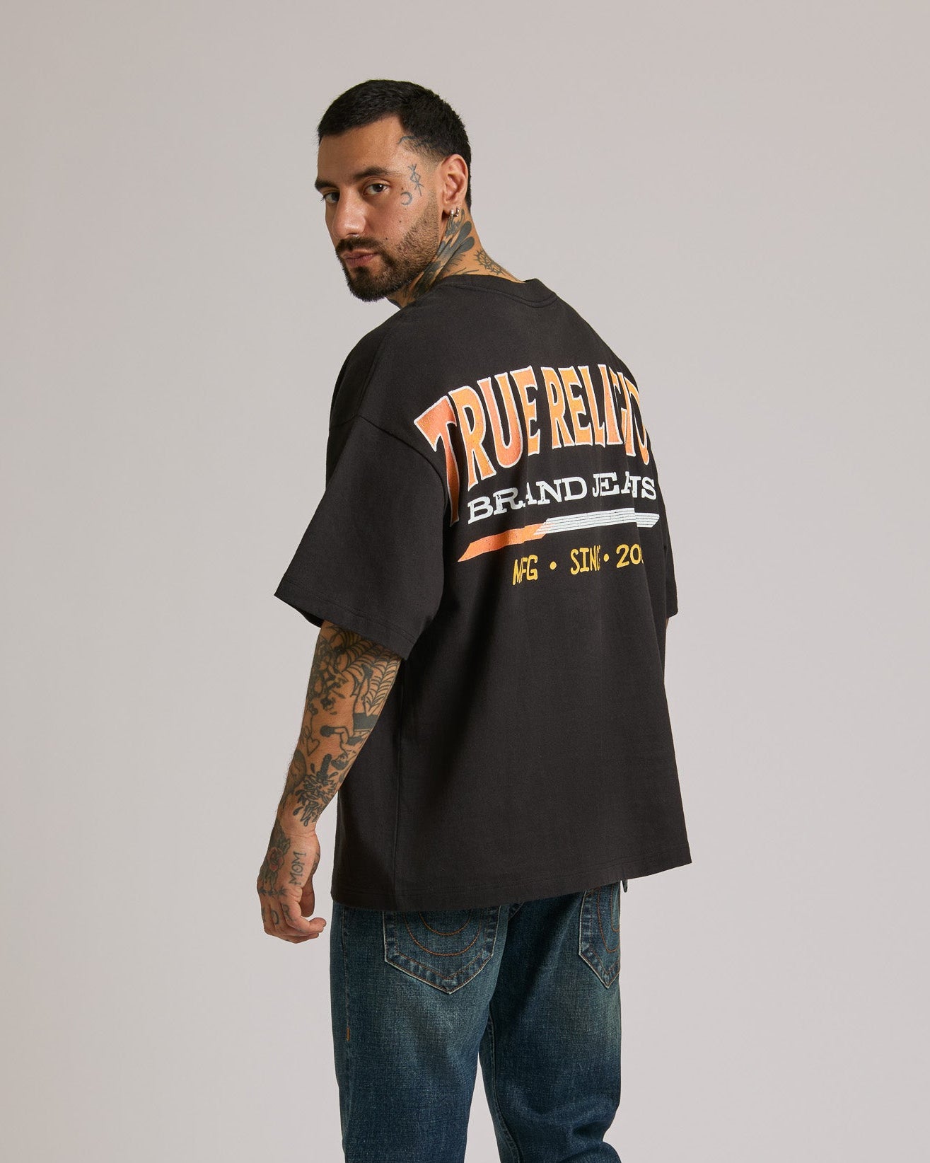 SS RETRO LOGO OVERSIZED TEE - JET BLACK
