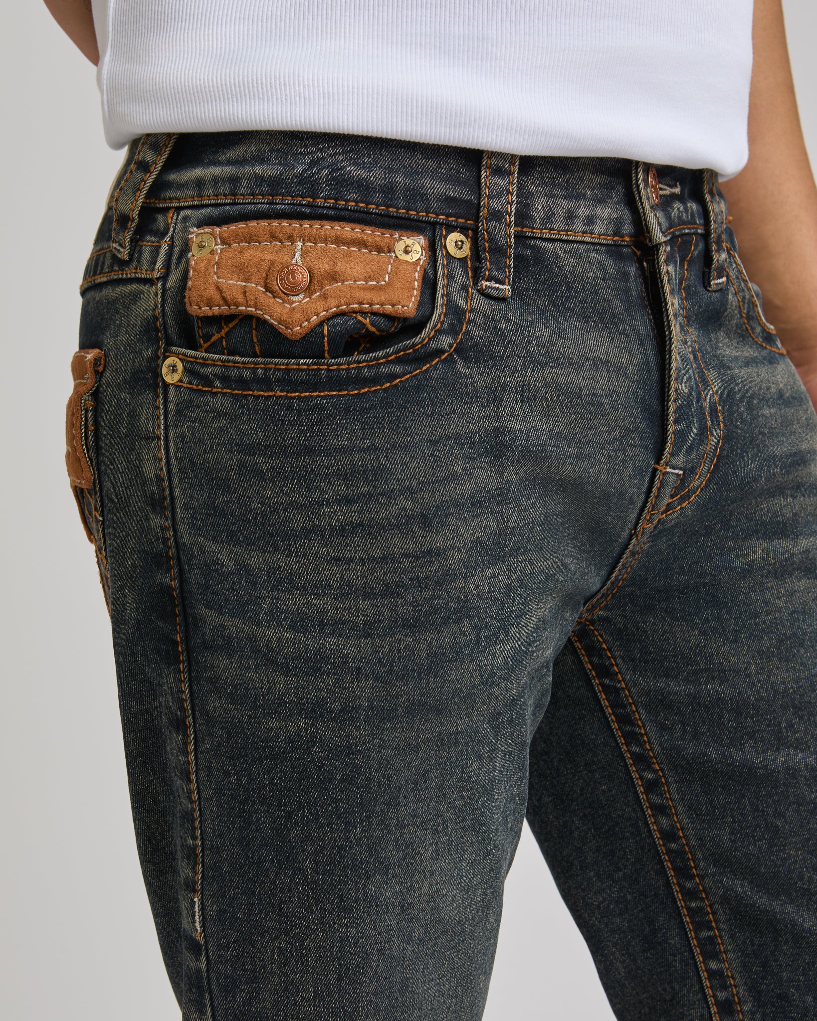 BILLY BIGT FLP ULTRASUEDE 34IN - OILSKIN DUST FADE DARK WASH