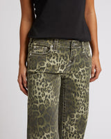 BOBBI LOW RISE BAGGY BIG T - LEOPARD CAMO