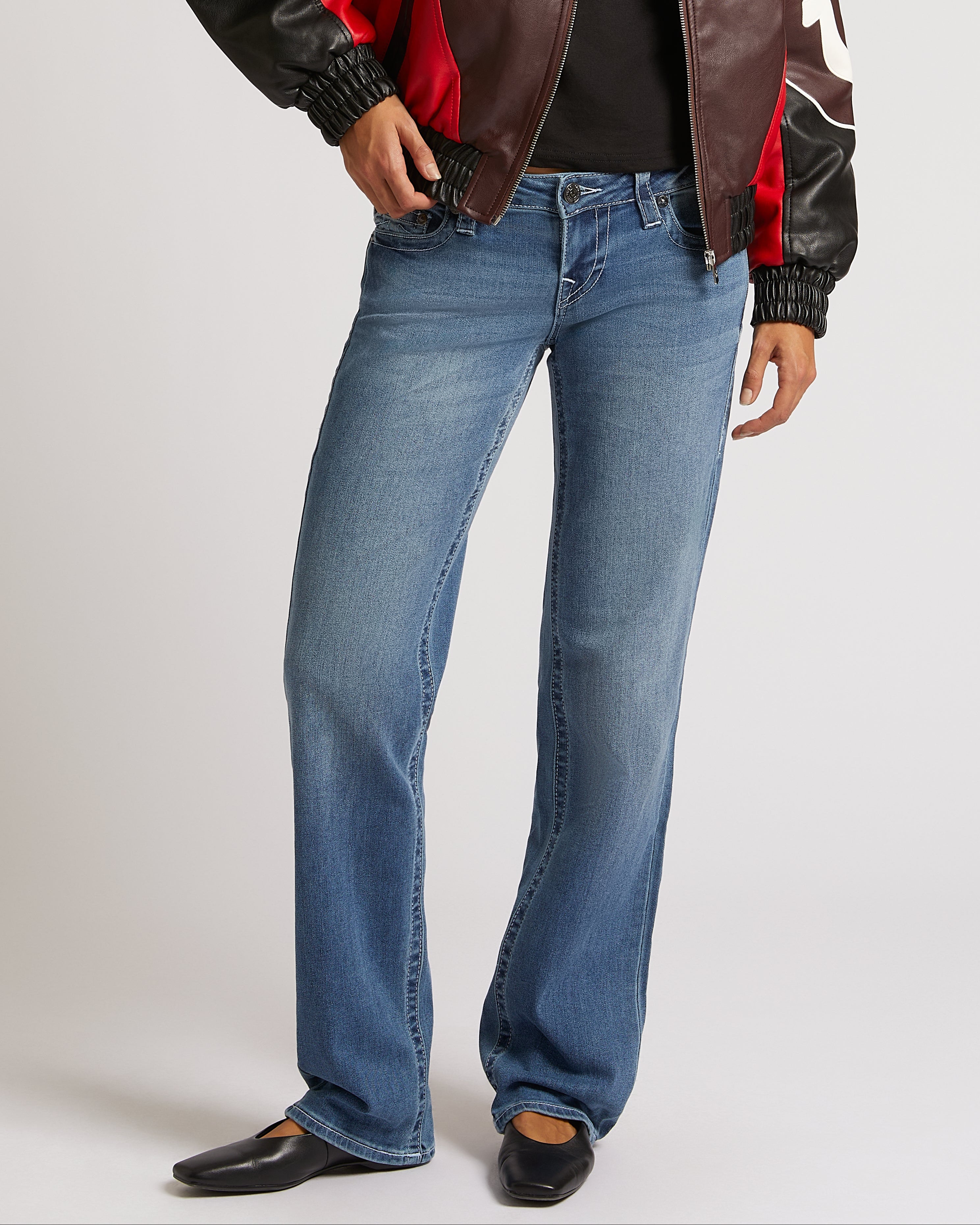 SARAH LOW RISE STRAIGHT - MEDIUM WASH