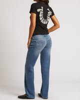 SARAH LOW RISE STRAIGHT - MEDIUM WASH